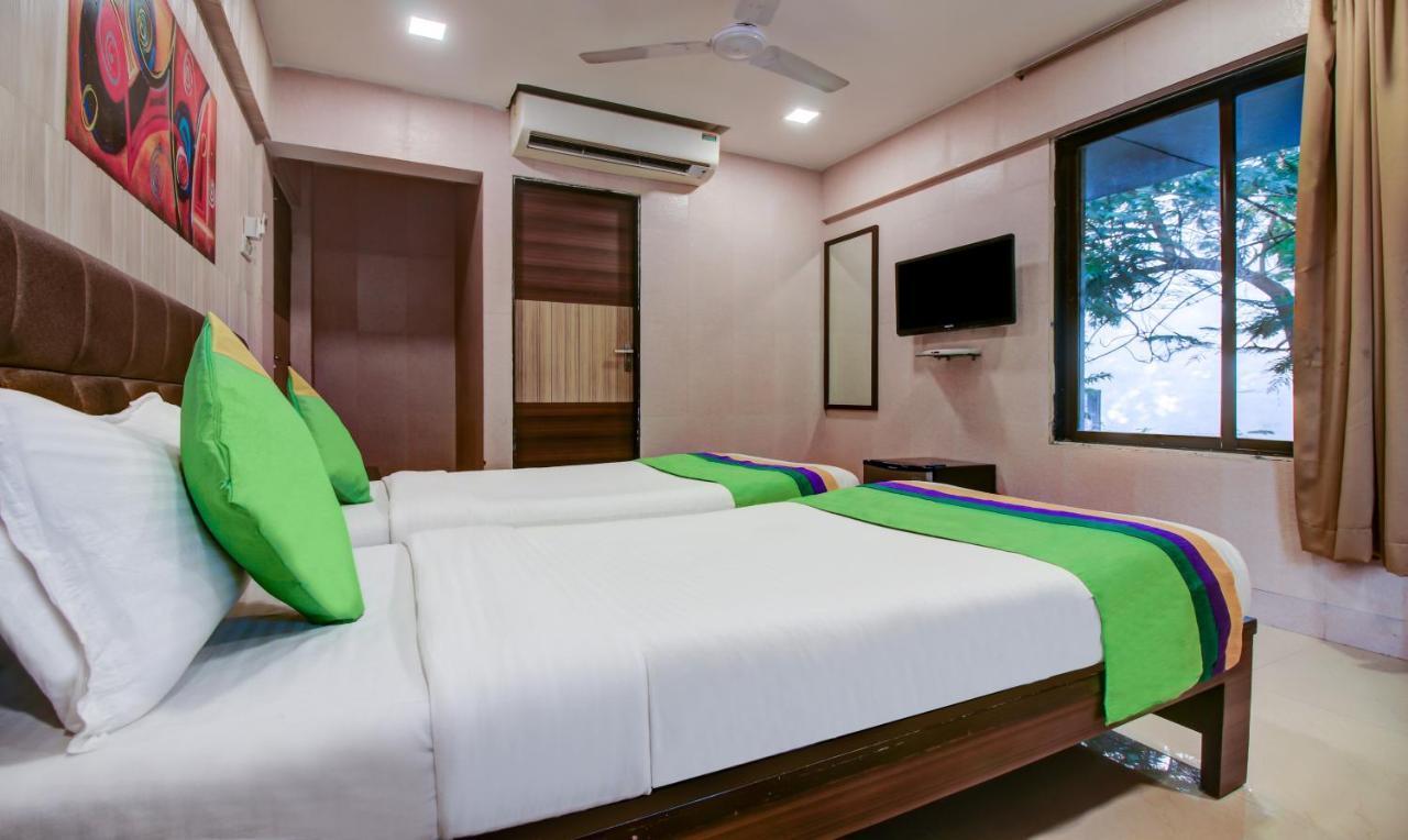 Treebo Lake Bloom Powai ムンバイ エクステリア 写真