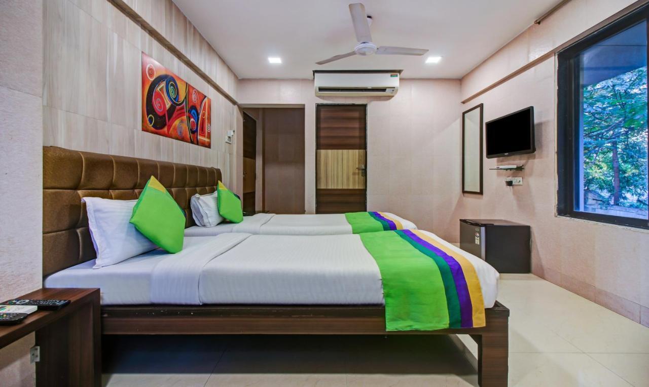 Treebo Lake Bloom Powai ムンバイ エクステリア 写真